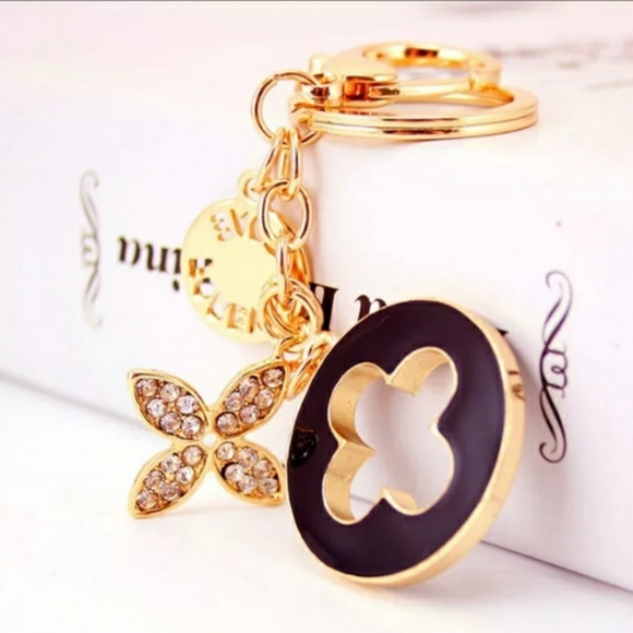Luxury Style Clover Key Chain, Purse Charm - Picture 2 of 3